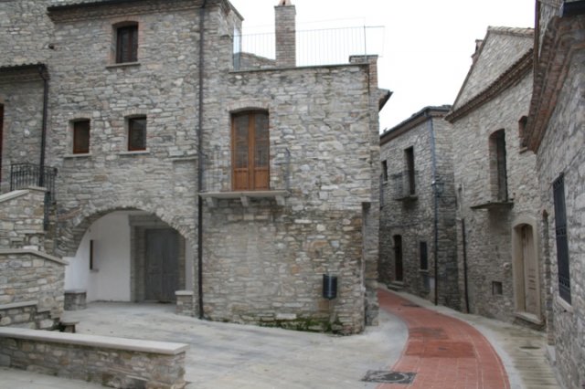 centro storico guardia perticara